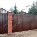 Ворота распашные с автоматикой электромеханический замок на калитку фото