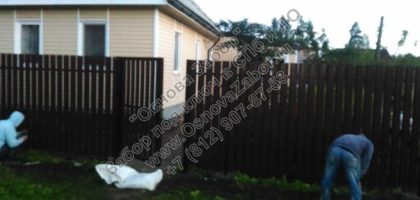 Калитка в рамке из штакетника, профиль 60х30