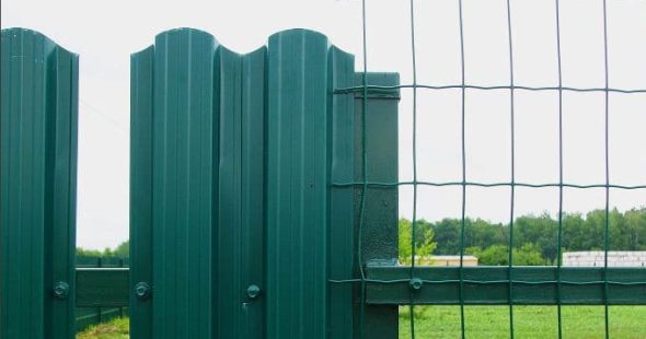 Забор из штакетника Разметелево