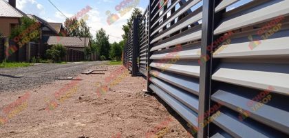 Забор Жалюзи и горизонтальный штакетник