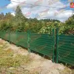 комбинированный забор из зеленого профнастила и штакетника фото  OsnovaZaborru