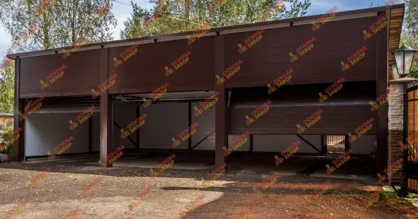 Гараж из сэндвич панелей на три автомобиля Юкки  фото  OsnovaZaborru